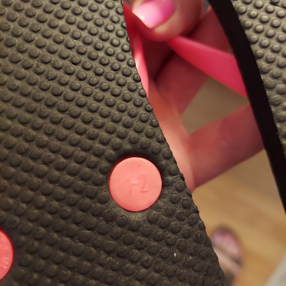 Free With Bundle- Old Navy Flip Flops - Picture 5 of 5